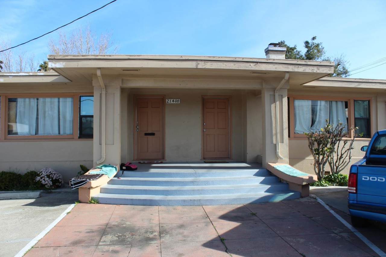 21400 Mission Blvd - Photo 1