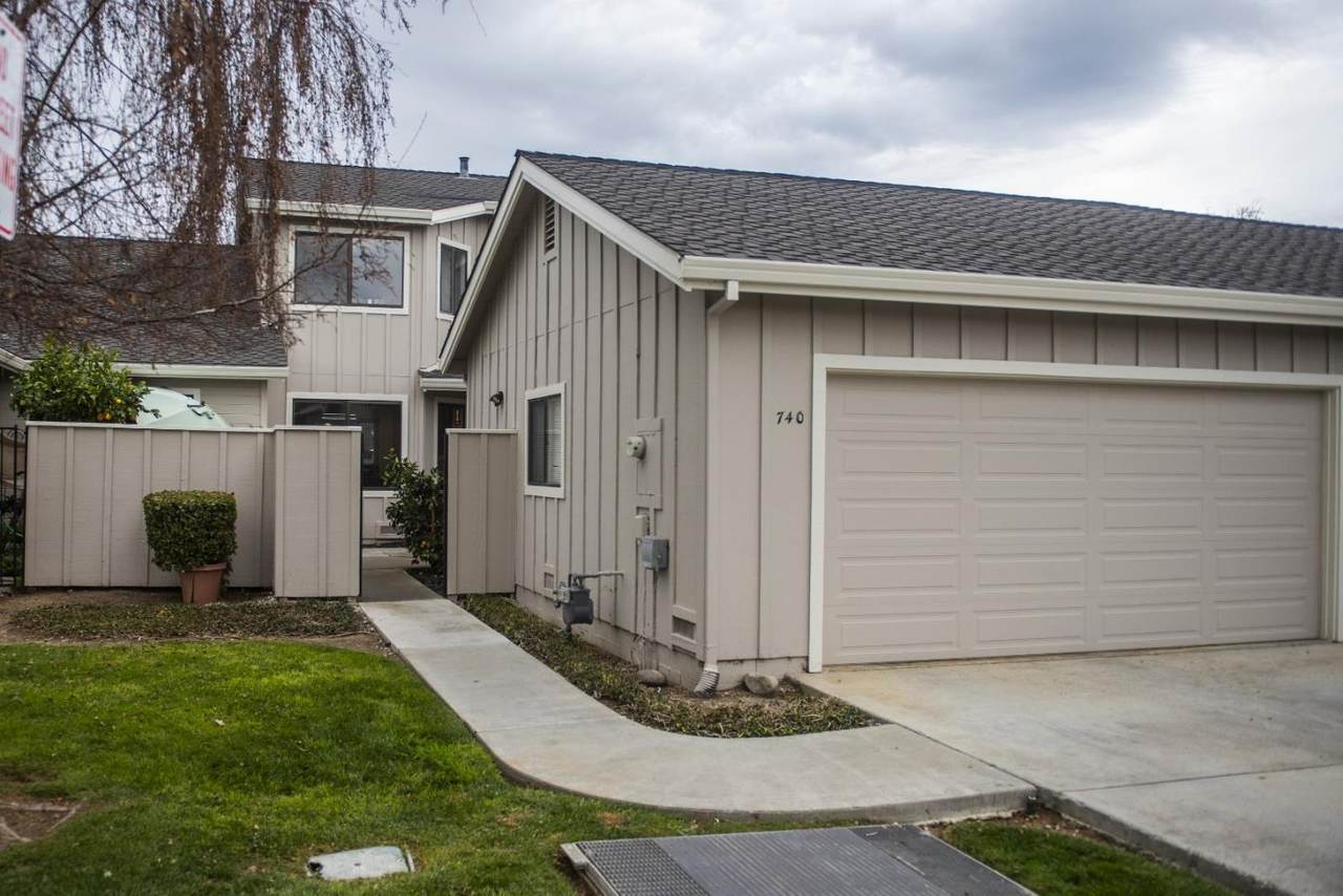 740 Duffin Dr - Photo 1