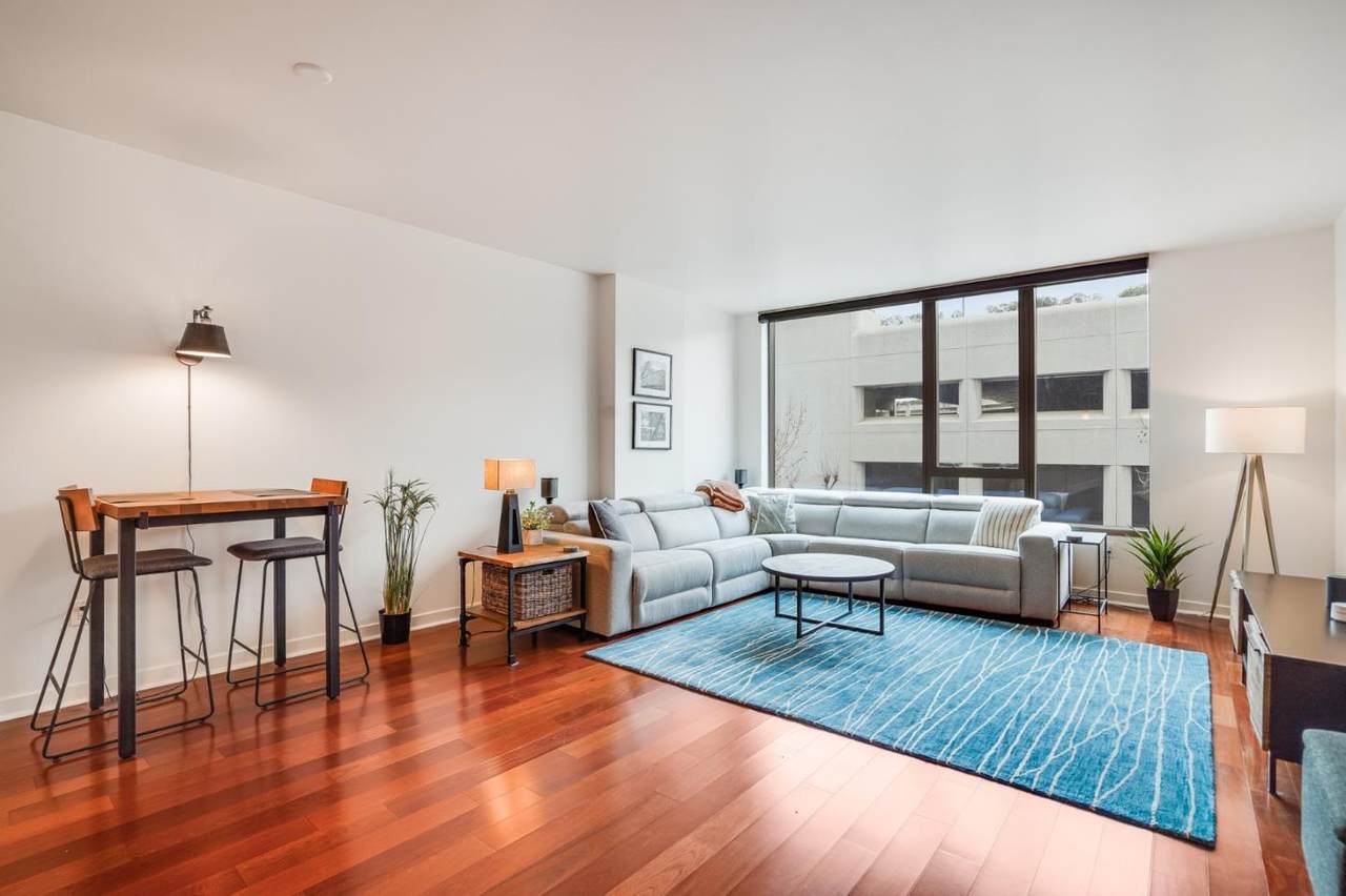 38 Almaden Blvd 309 - Photo 1