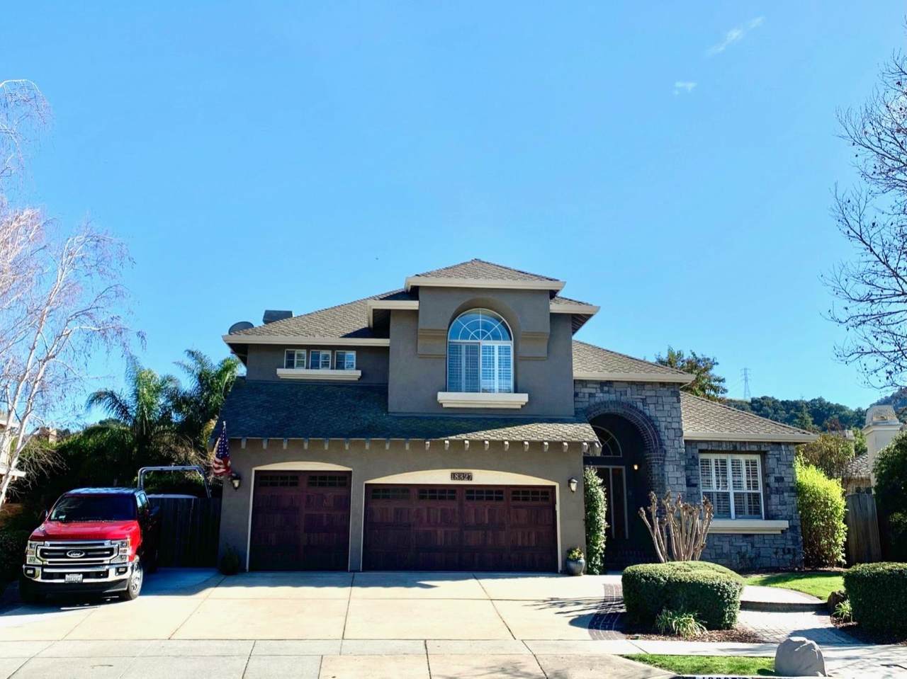 18327 Christeph Dr - Photo 1