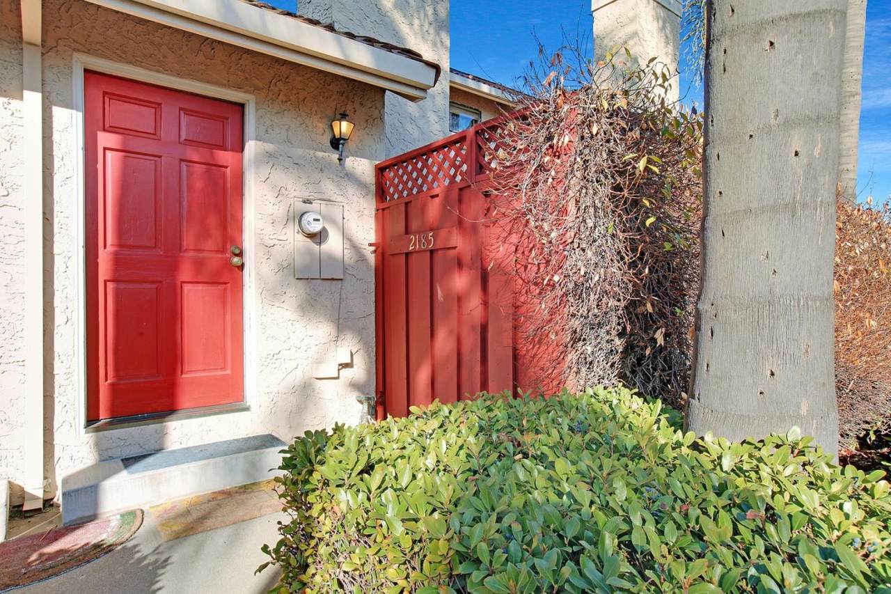 2185 Hogan Dr - Photo 1