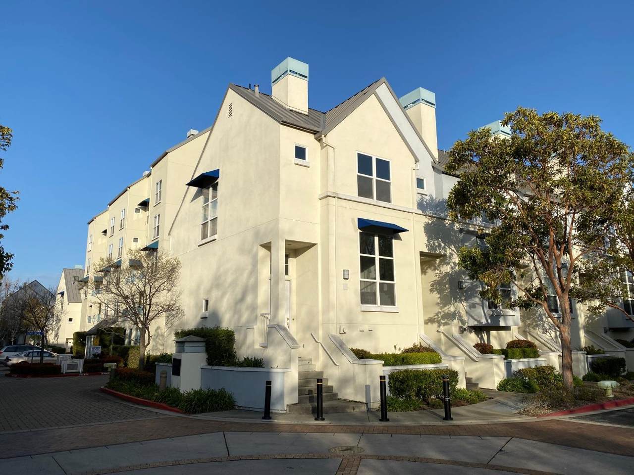 201 Town Green Ln - Photo 1