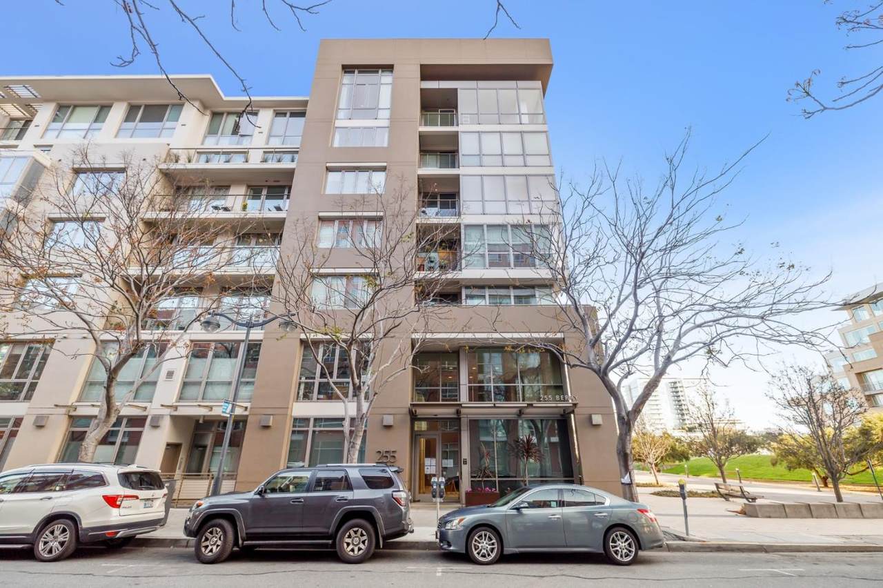 255 Berry St 115 - Photo 1