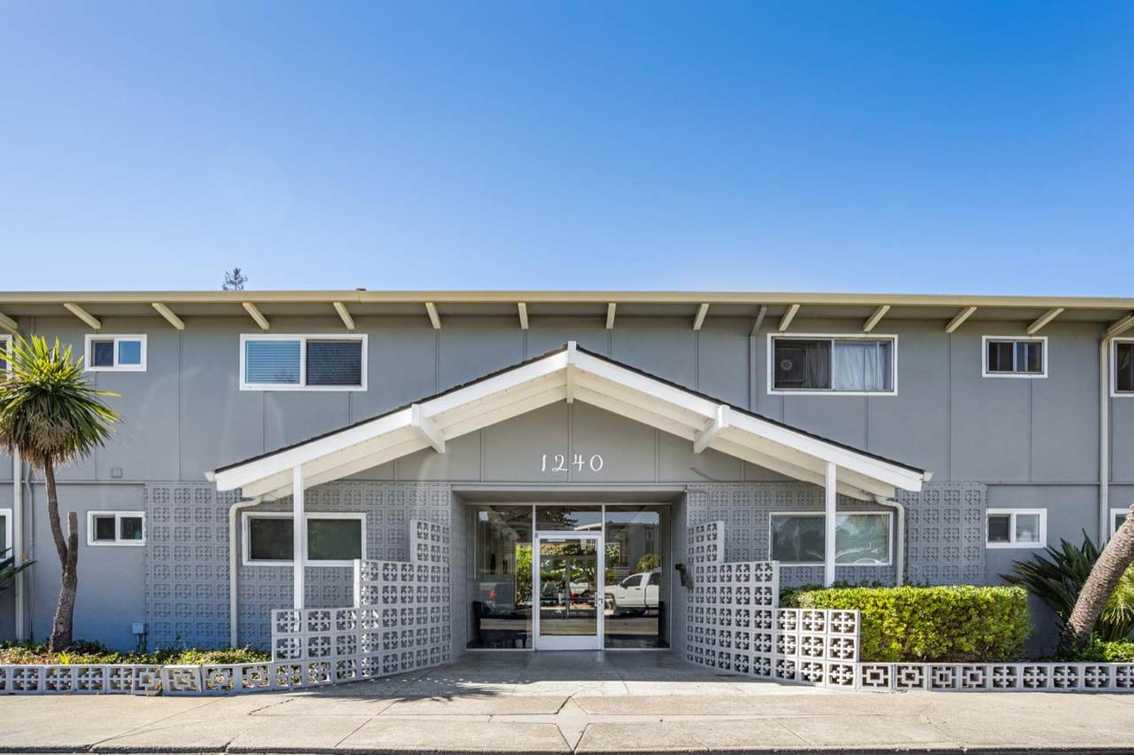 1240 Woodside Rd 24 - Photo 1