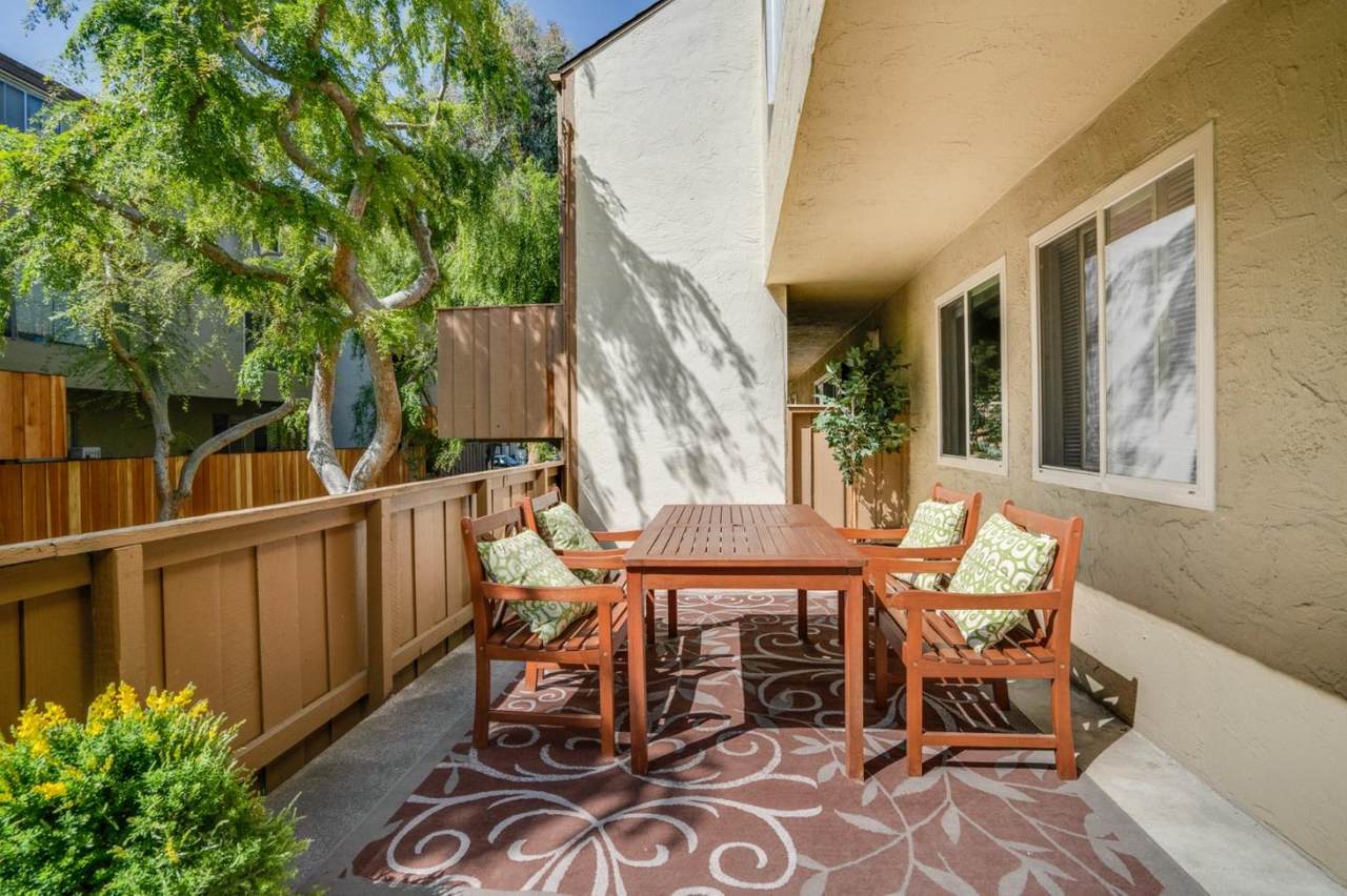 460 Auburn Way 19 - Photo 1