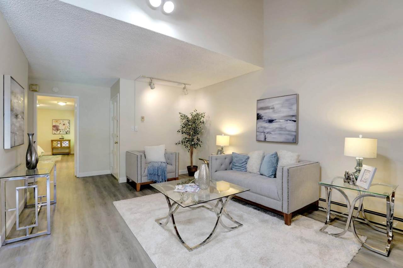 505 Cypress Point Dr 195 - Photo 1
