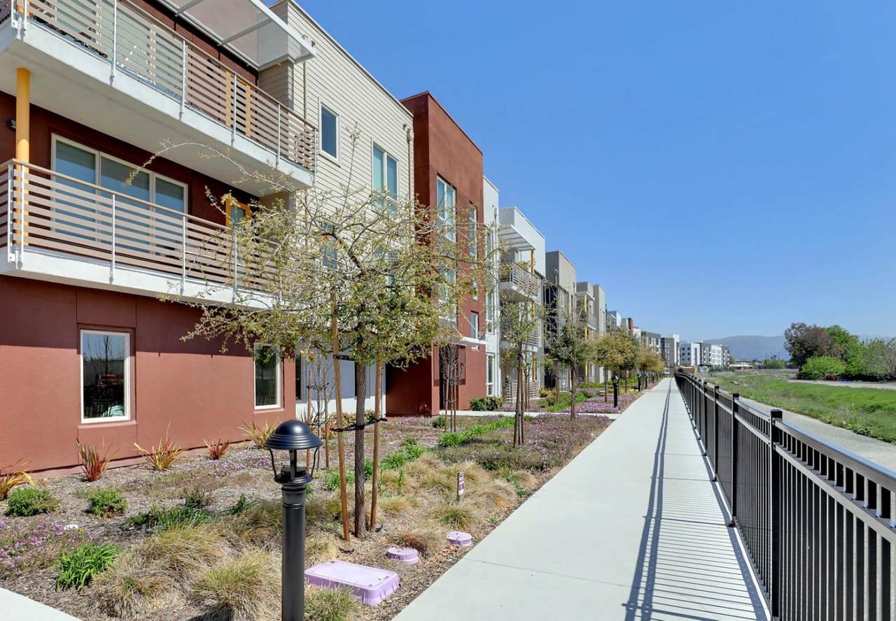 330 Riesling Ave 10 - Photo 1