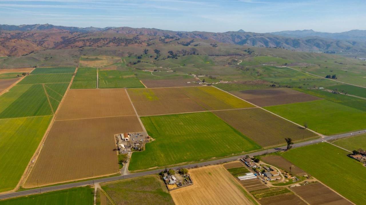 3385 Pacheco Pass Hwy - Photo 1