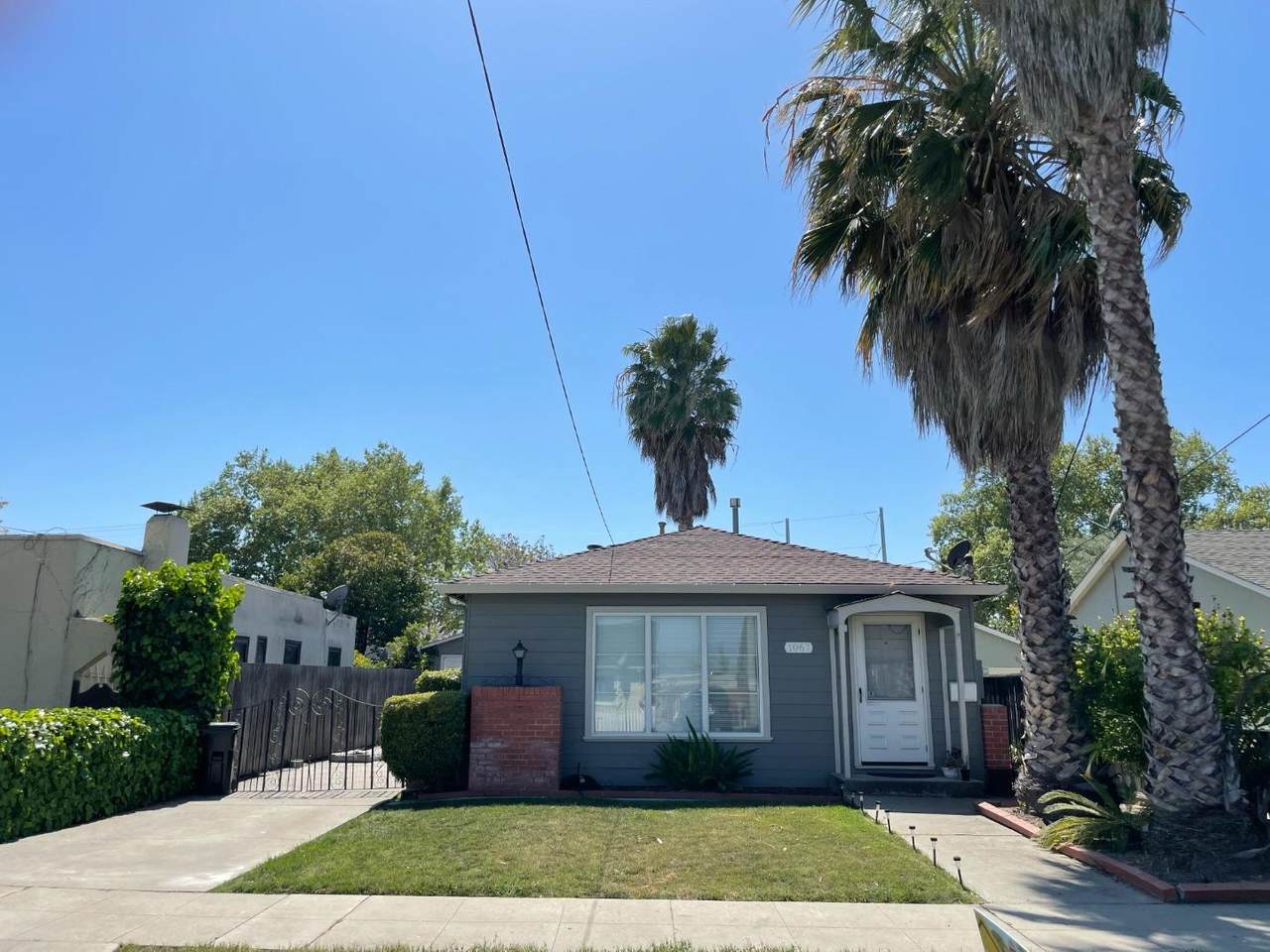 1067 Chestnut St St - Photo 1