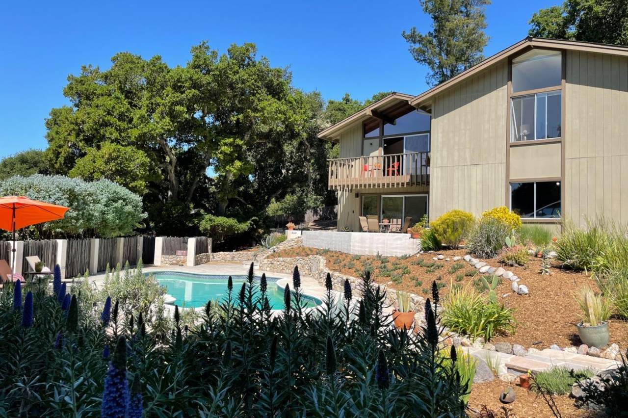 21 Chaparral Rd - Photo 1