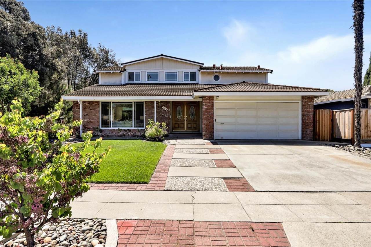 404 Santa Mesa Dr - Photo 1