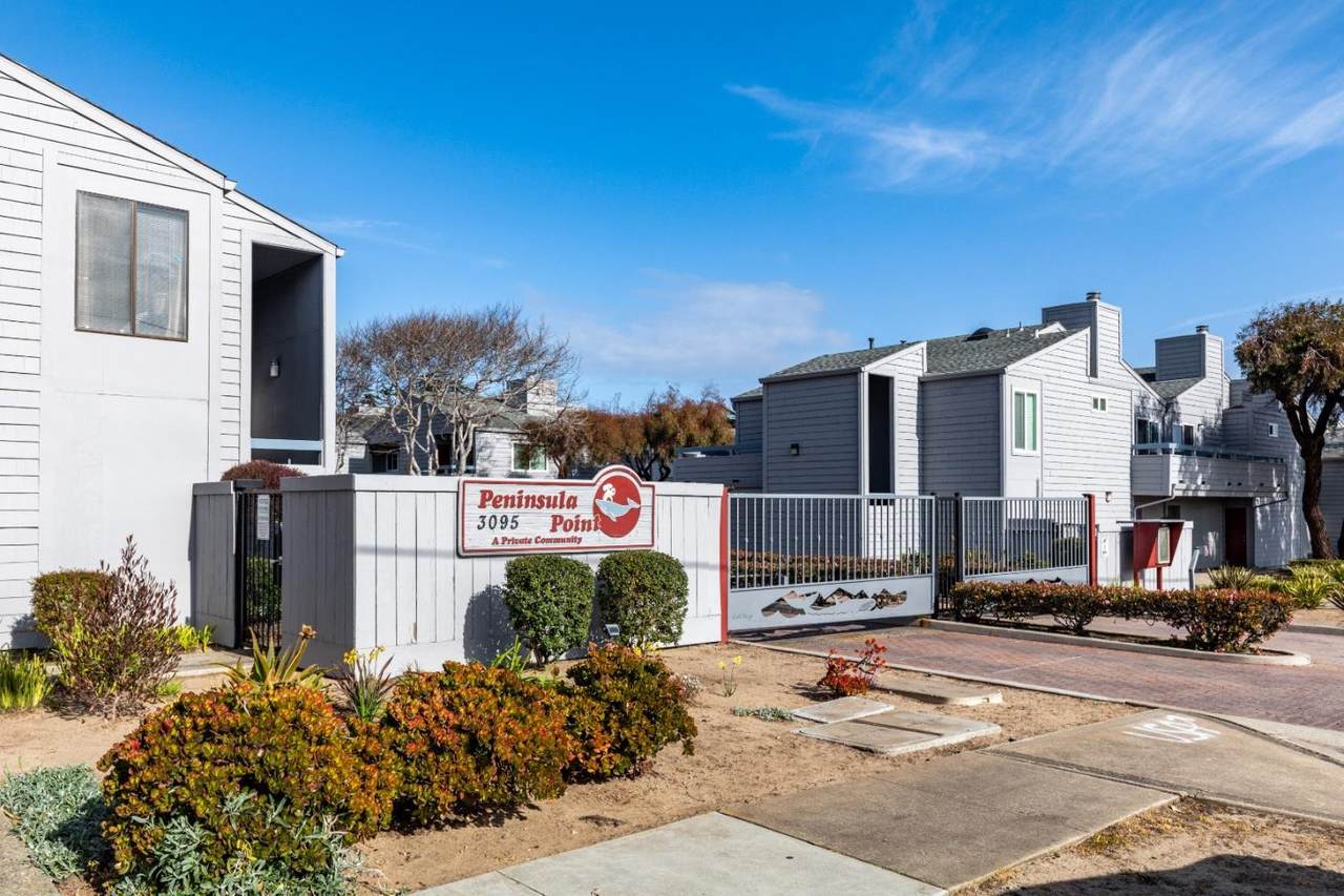 3095 Marina Dr 4 - Photo 1