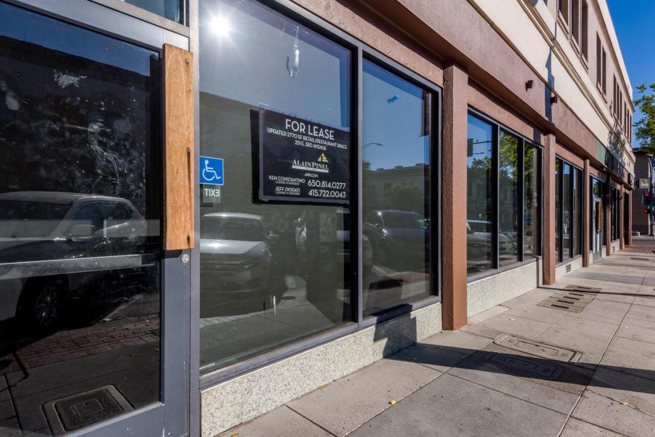270 B St 200 - Photo 1