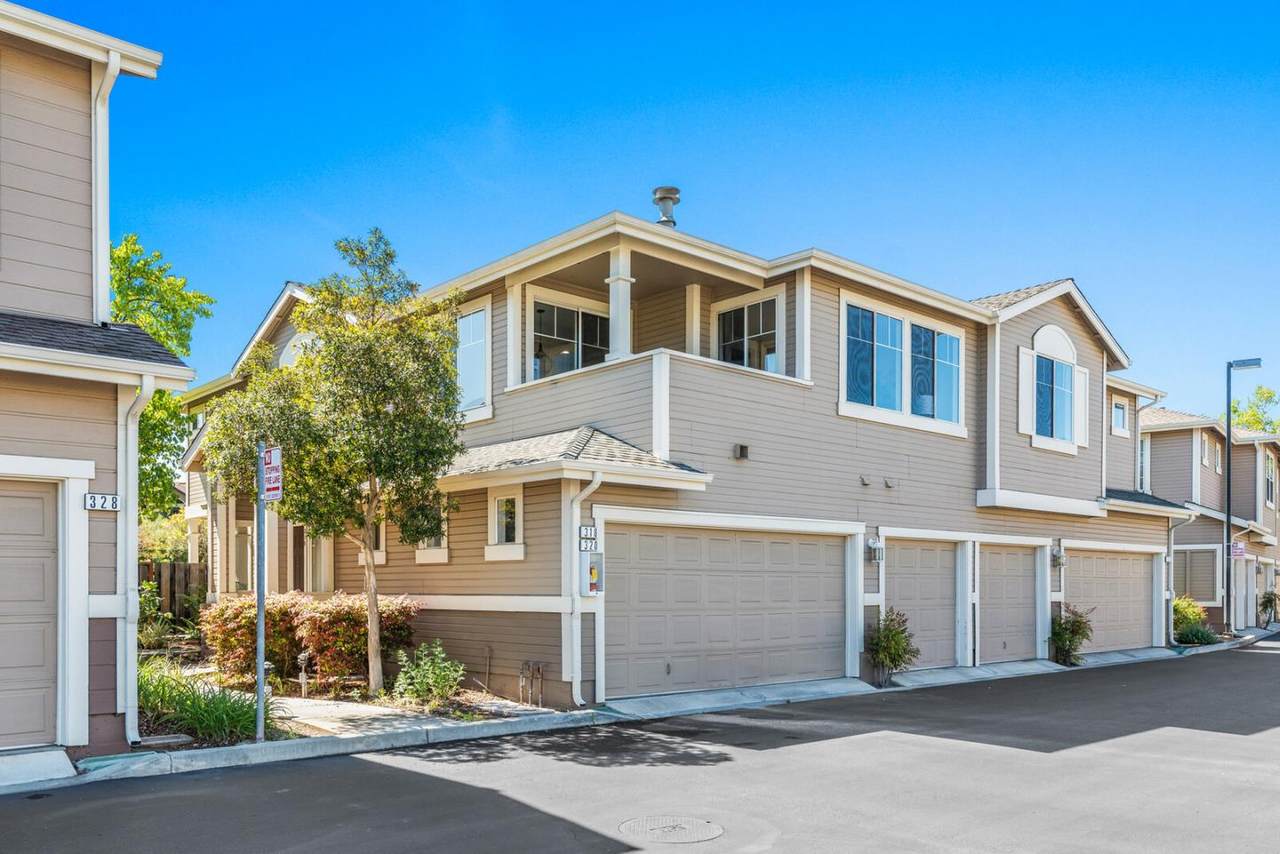 318 Ballymore Cir - Photo 1