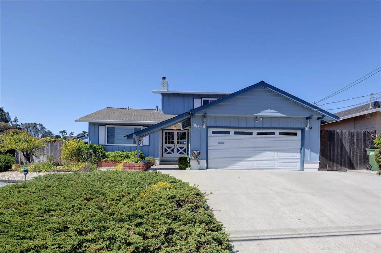 1907 Bishop Rd - Photo 1