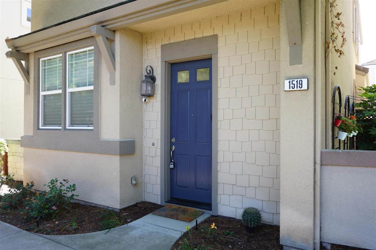 1519 Legacy Way - Photo 1