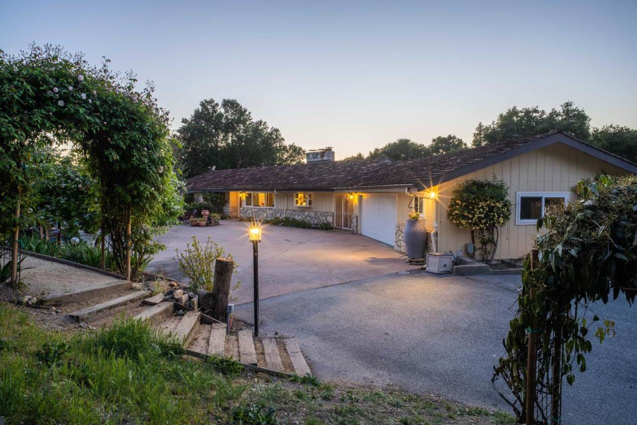 26230 Jeanette Rd - Photo 1