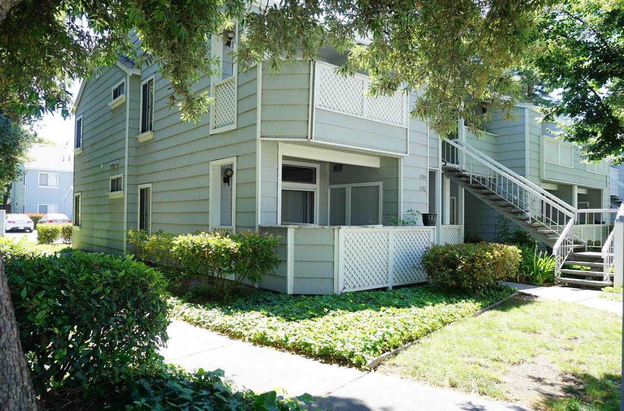 1504 Briartree Dr - Photo 1