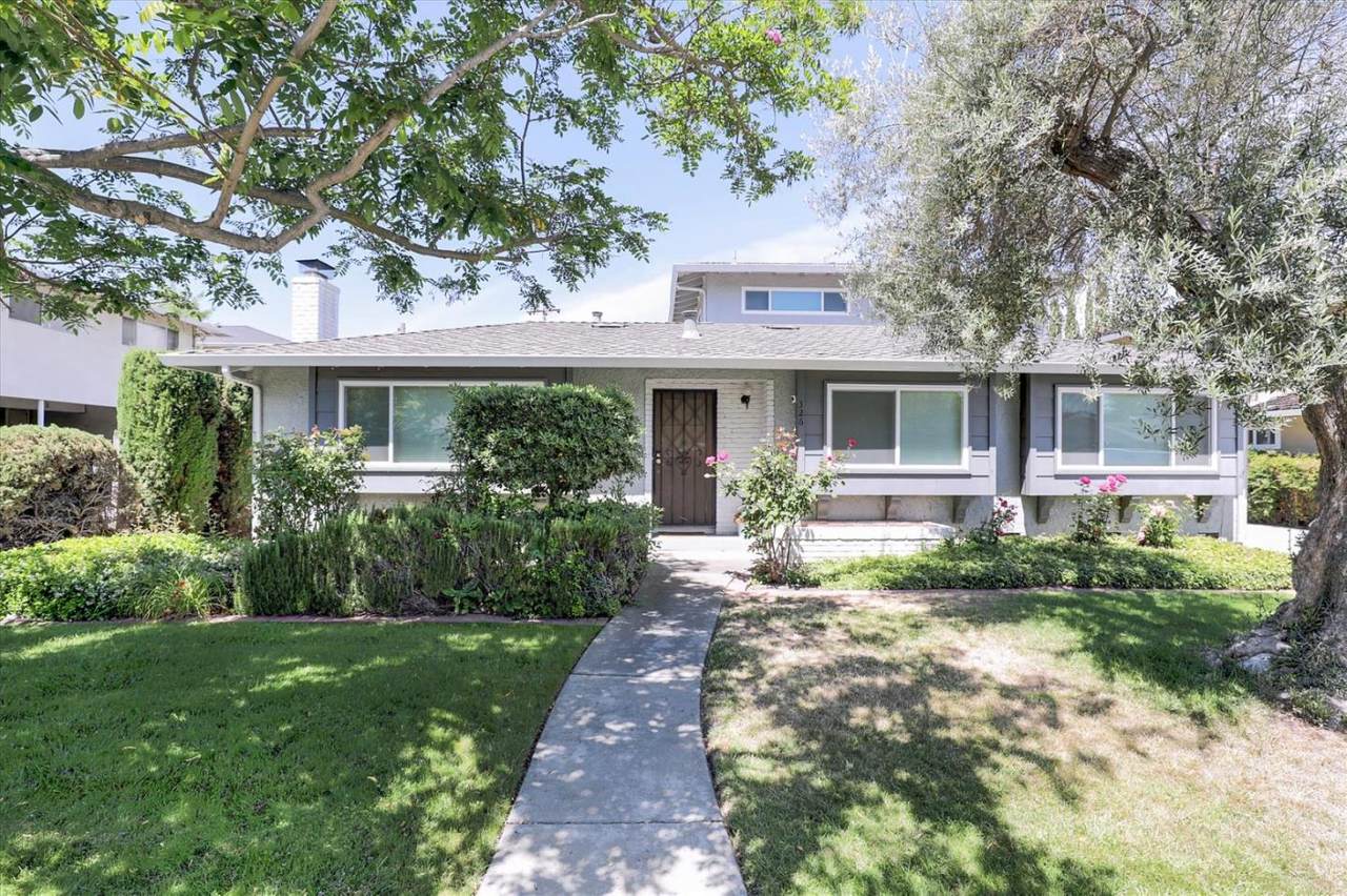 326 Carriage Dr - Photo 1