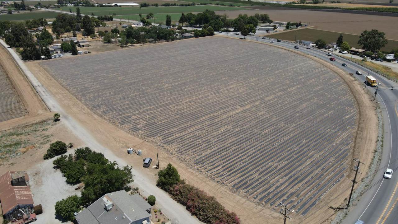 1875 Pacheco Pass Rd - Photo 1