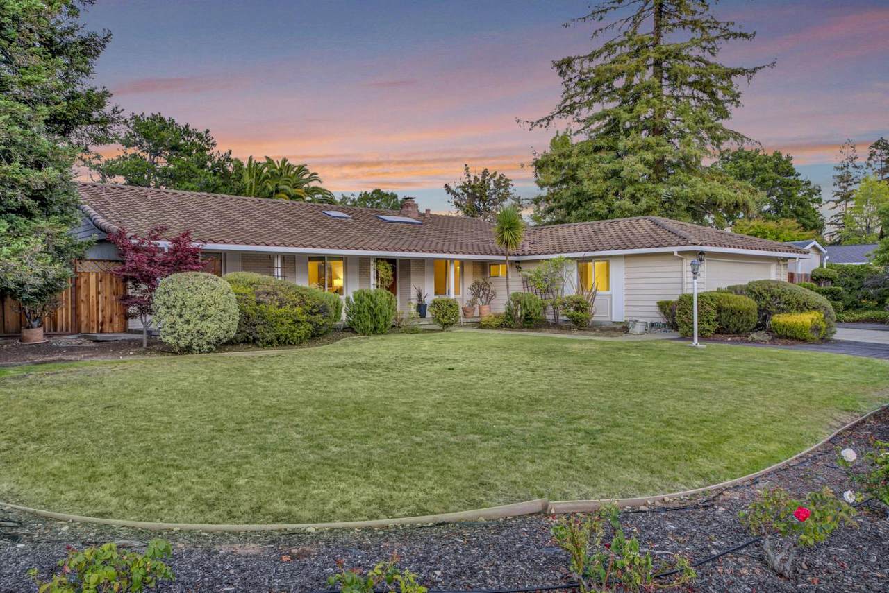 12760 Bach Ct - Photo 1