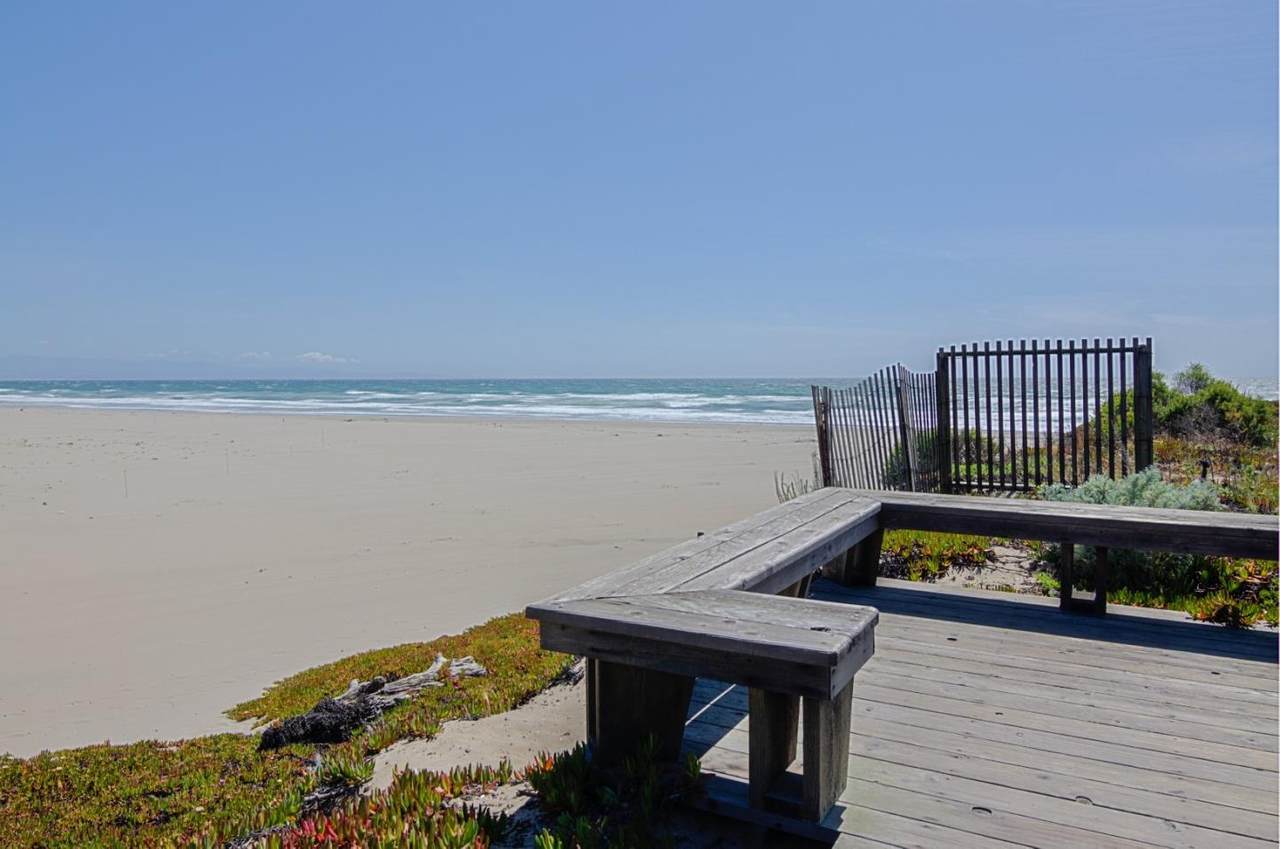 36 Pelican Pt - Photo 1