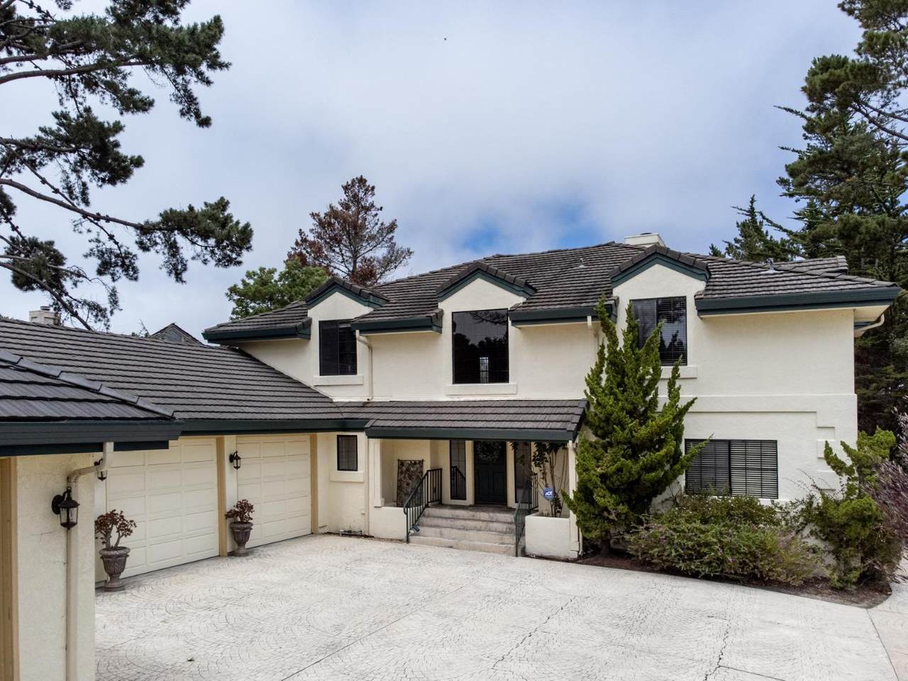 400 Dry Creek - Photo 1