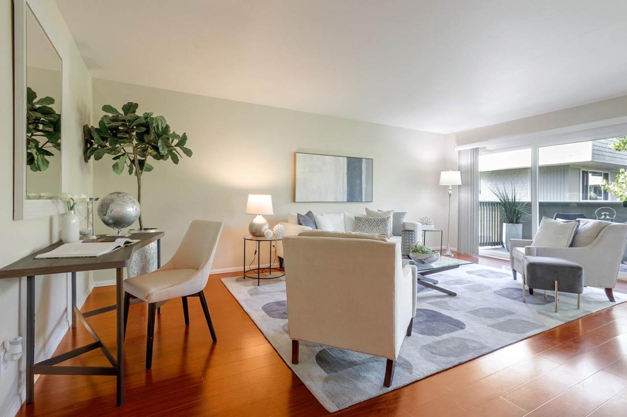 2381 Sharon Rd - Photo 1
