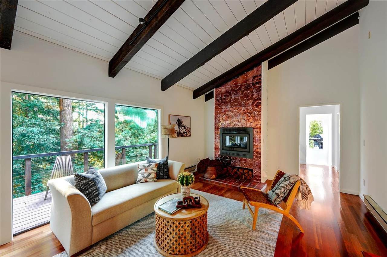 386 Spring Hollow Rd - Photo 1