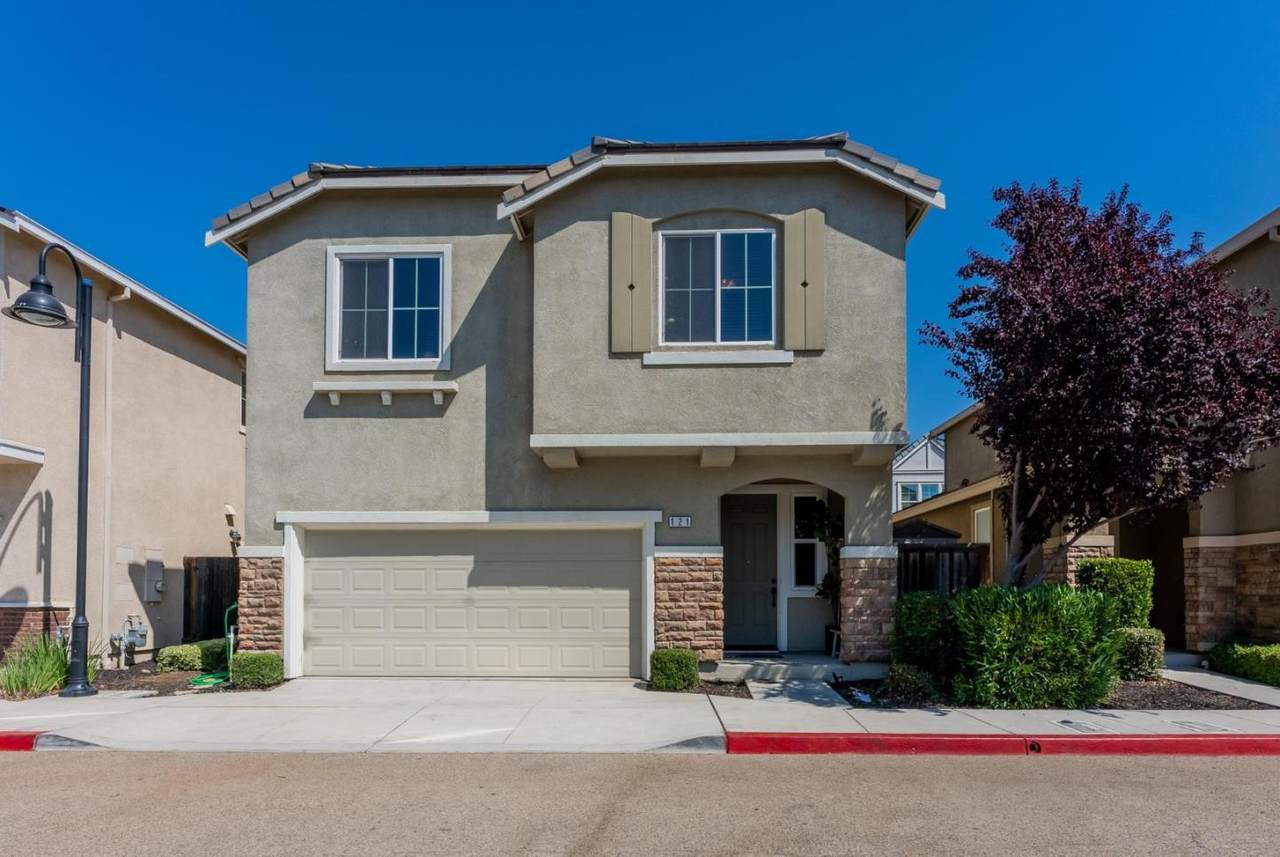 121 Sturla Way - Photo 1