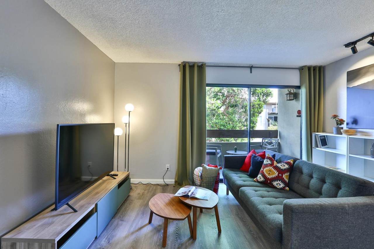 424 Orange St 204 - Photo 1