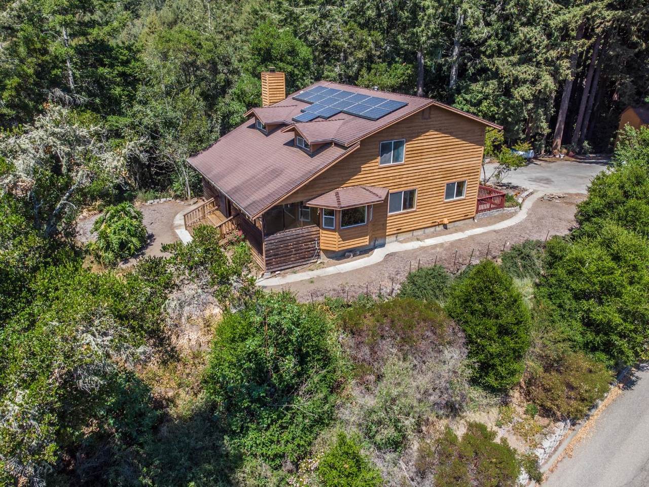 3667 Redwood Dr - Photo 1