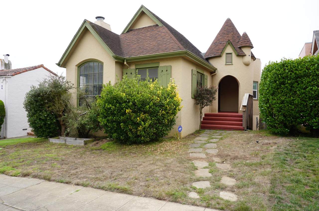 110 Aptos Ave - Photo 1