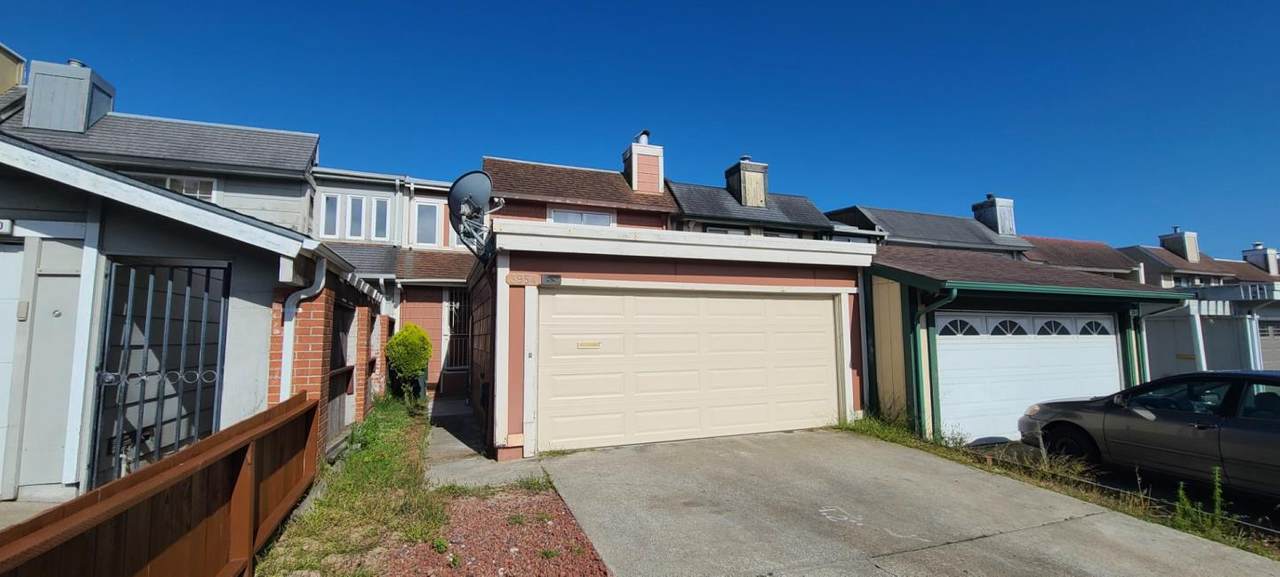 3954 Kent Way - Photo 1
