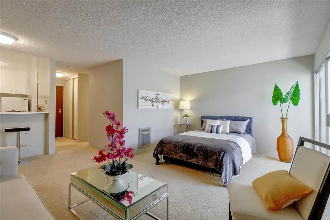 288 Whitmore St 210 - Photo 1