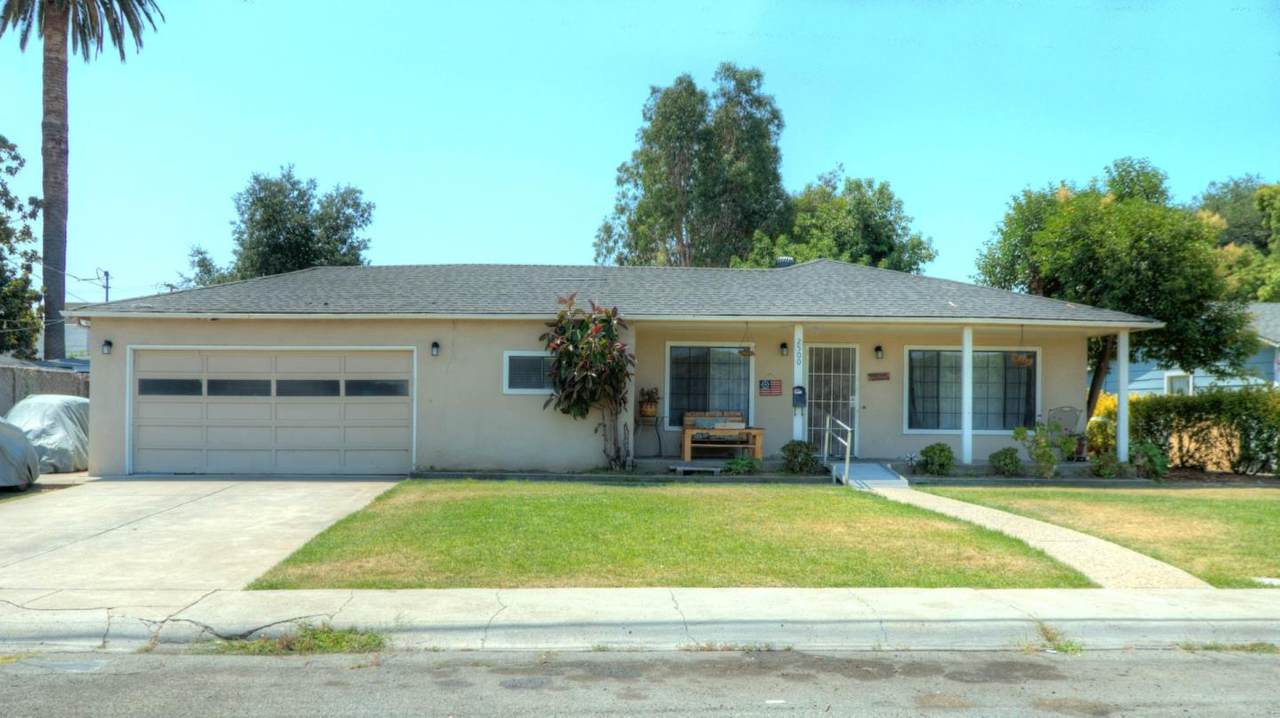 2500 Pfeffer Ln - Photo 1