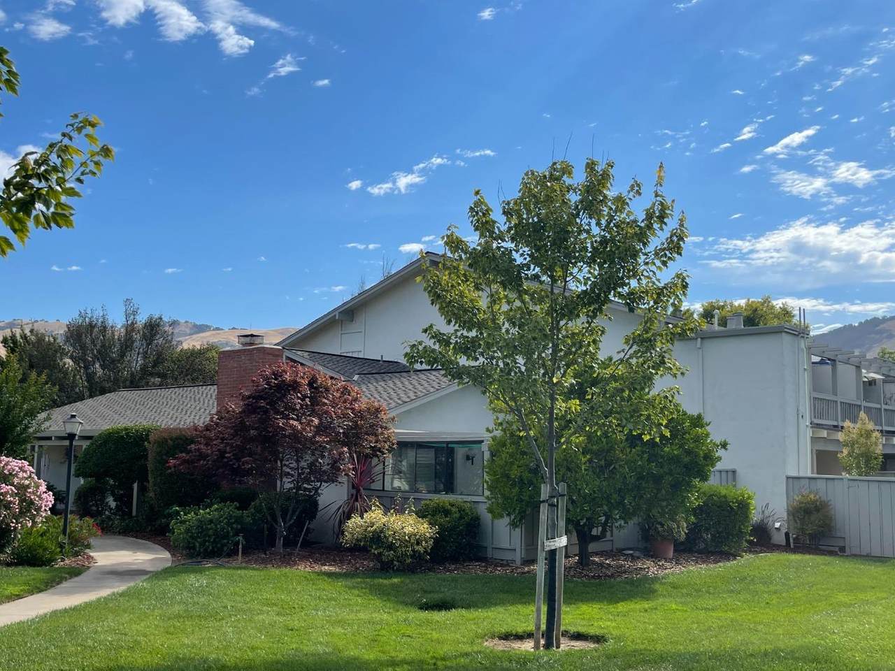 5022 Cribari Vale - Photo 1