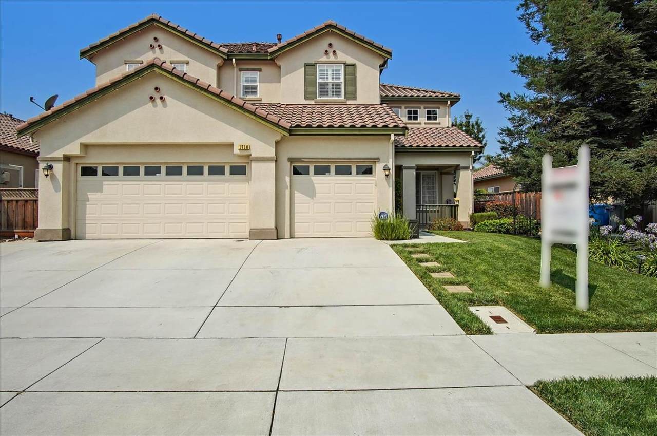 1710 Morning Glory Dr - Photo 1