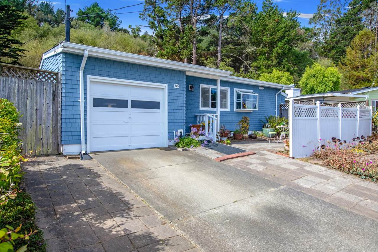 254 Dundee Dr - Photo 1
