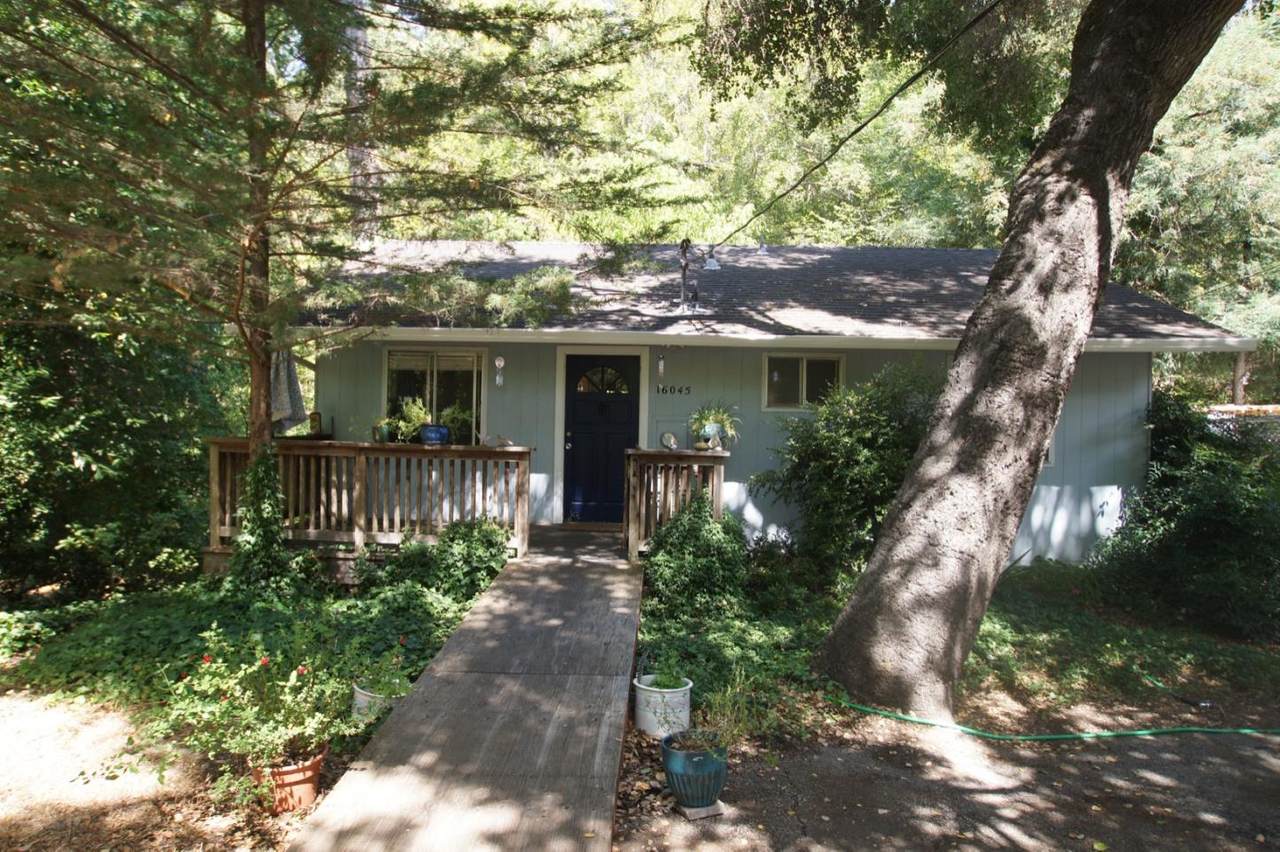 16045 Kings Creek Rd - Photo 1