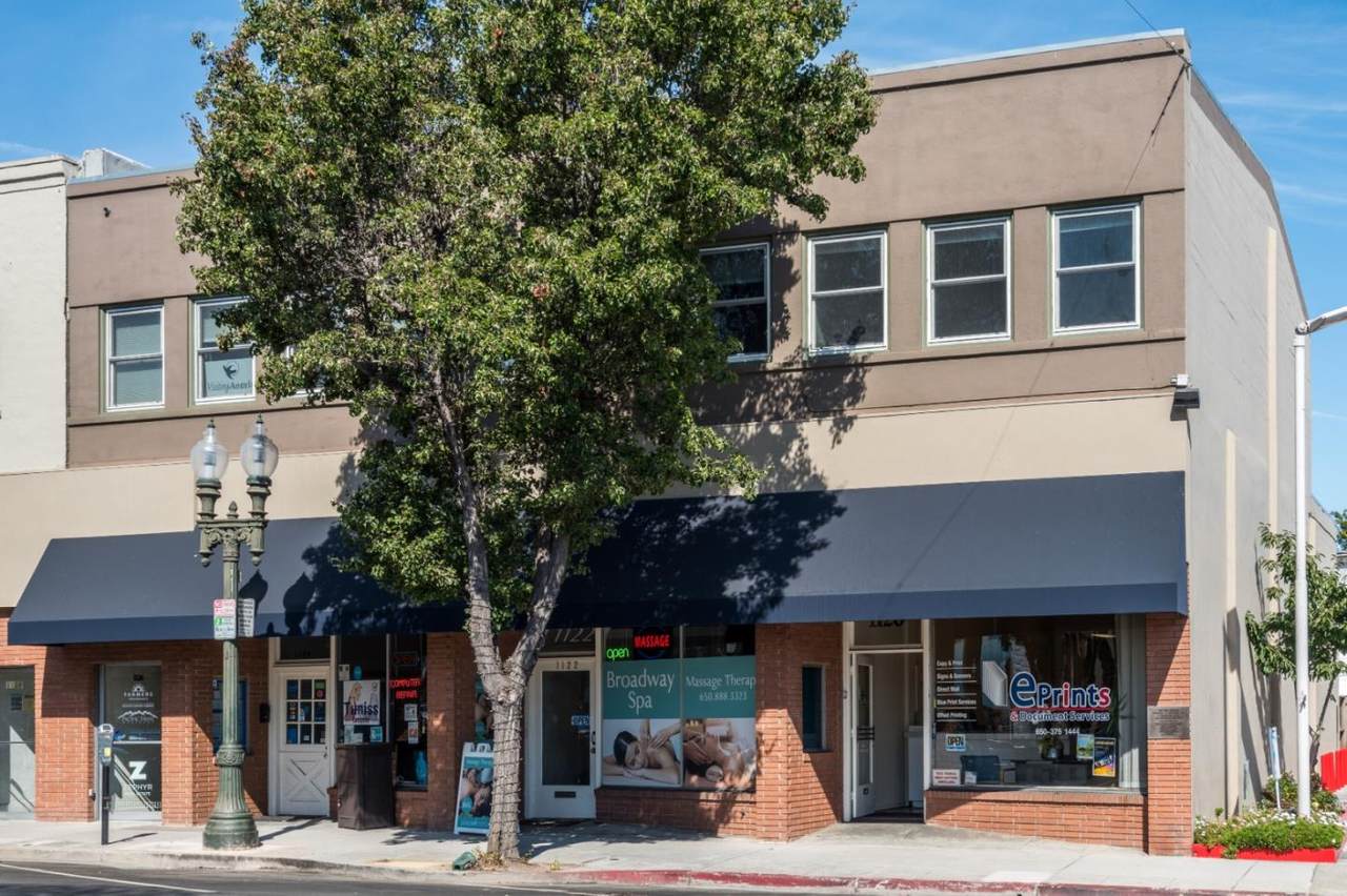 1120 Broadway 1126 - Photo 1