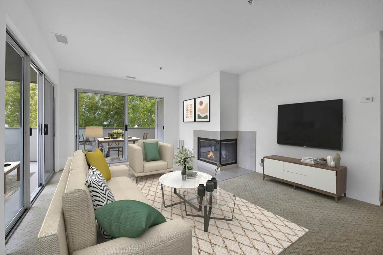 300 Murchison Dr 307 - Photo 1