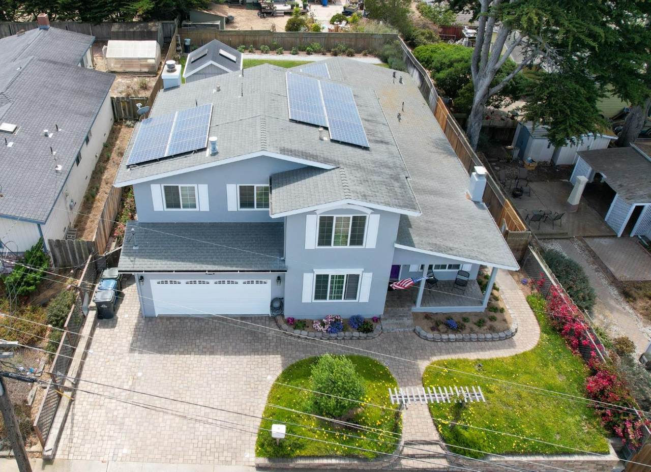 488 Ferris Ave - Photo 1
