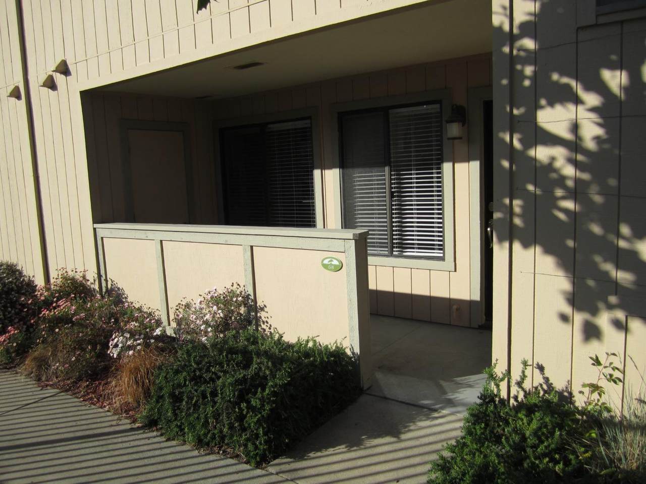 820 Casanova Ave 68 - Photo 1