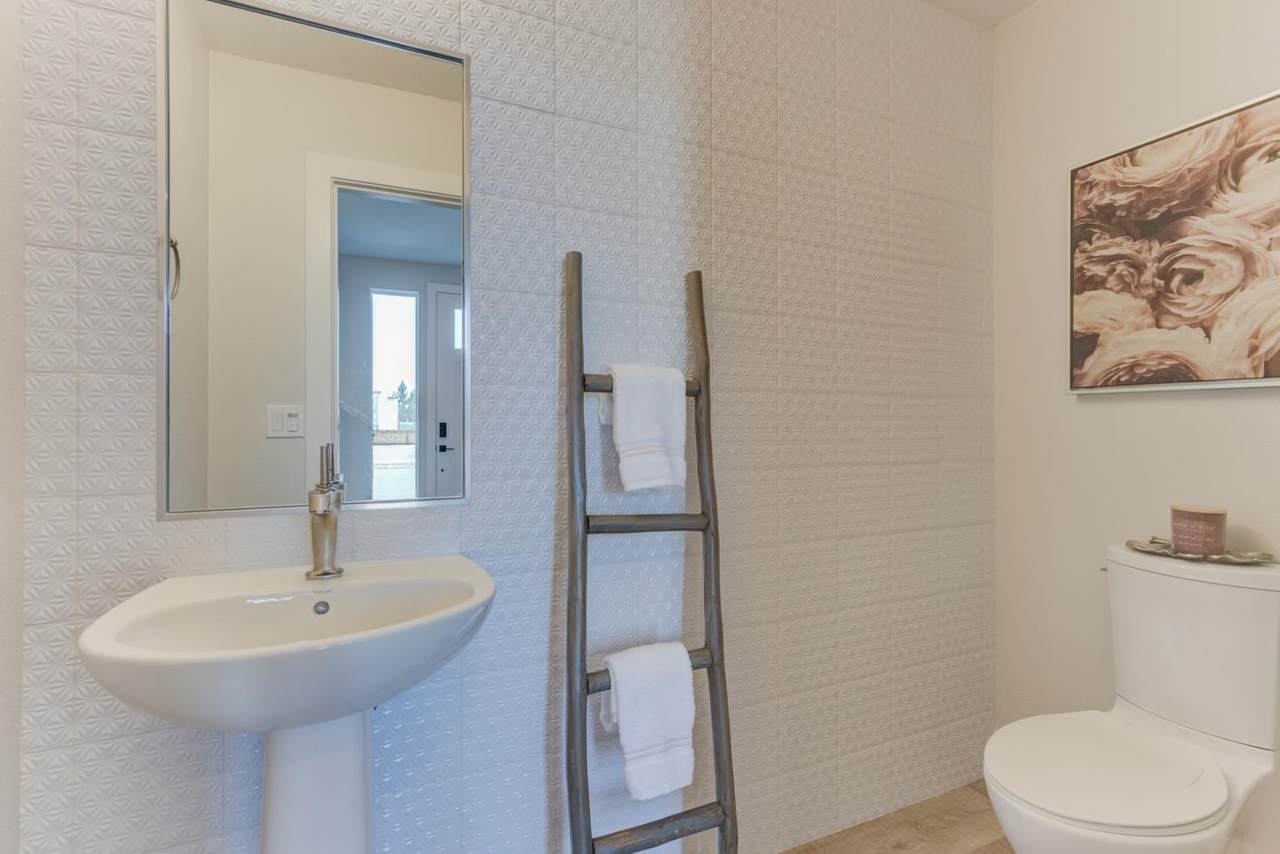 3008 Lamory Pl - Photo 1