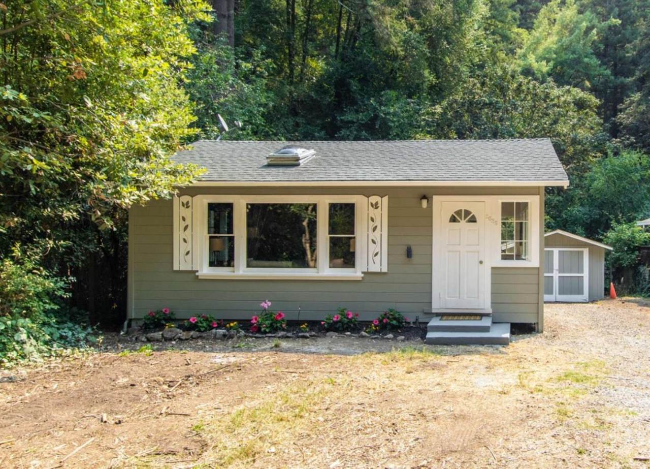 1586 Lockhart Gulch Rd - Photo 1