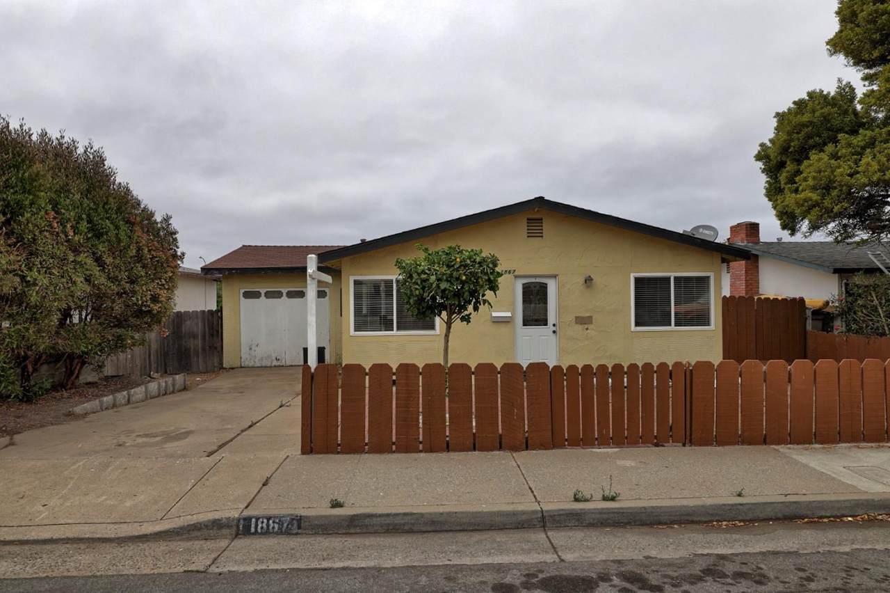 1867 Highland St - Photo 1