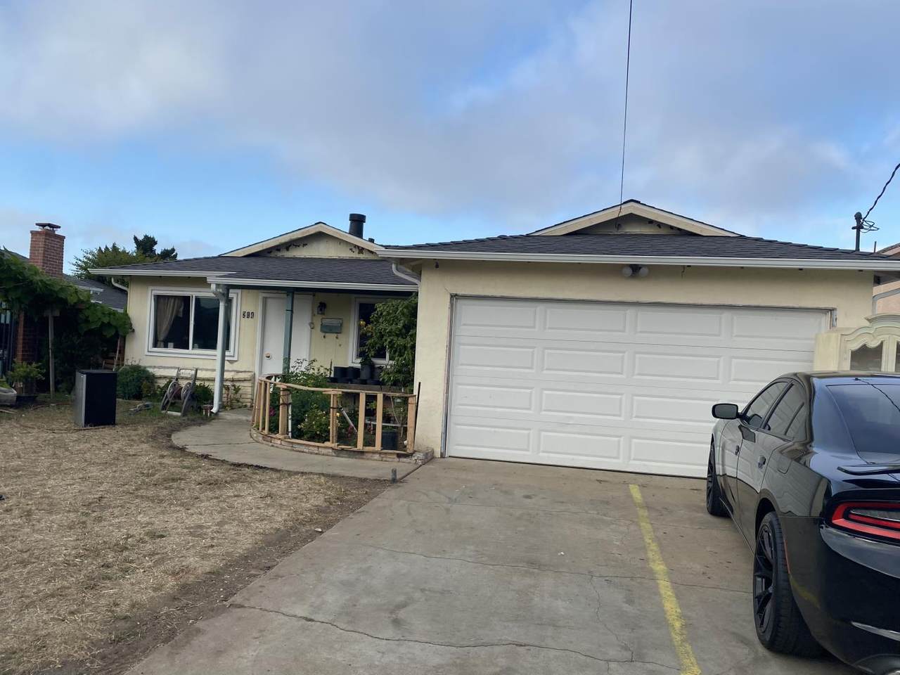 214 Shasta St - Photo 1