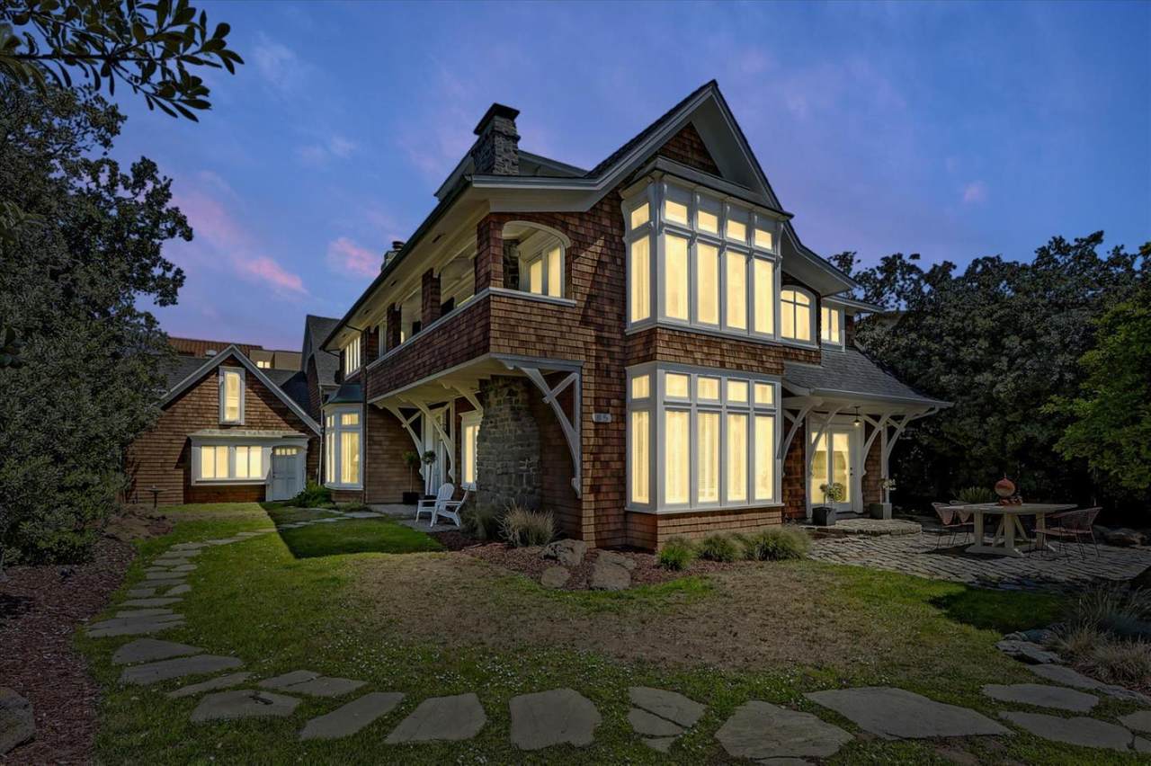 85 Clarendon Rd - Photo 1