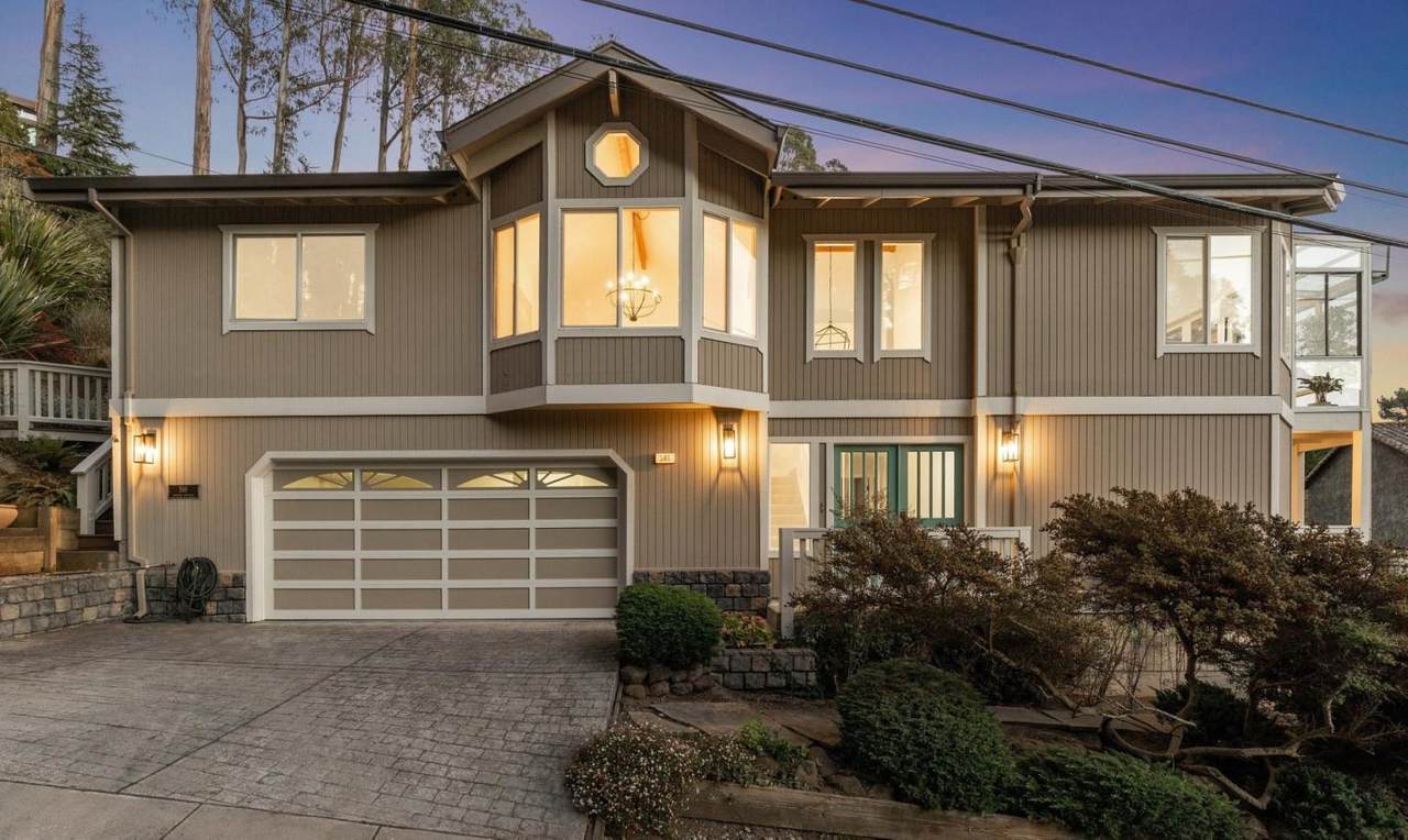 586 Avenue Portola - Photo 1